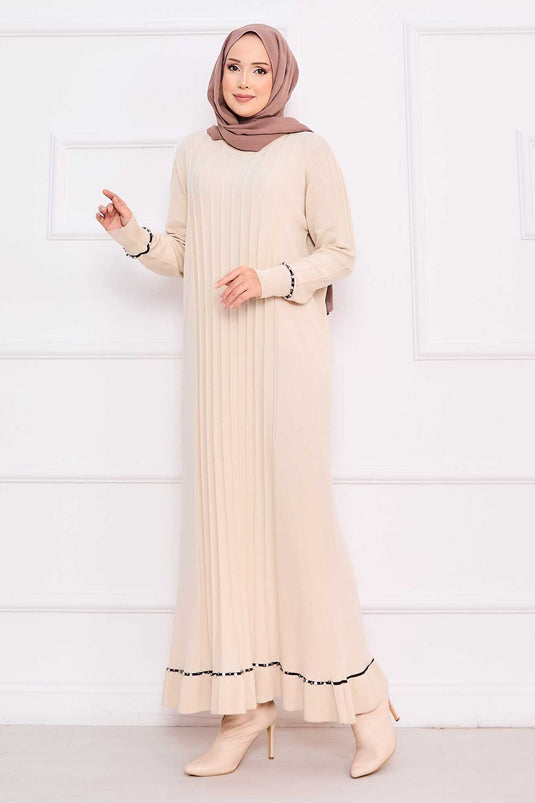 Robe hijab crème en maille avec poignets et jupe brodés de pierres