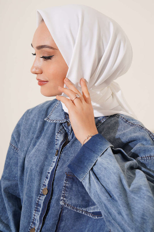 Medine İpeği Eşarp Beyaz