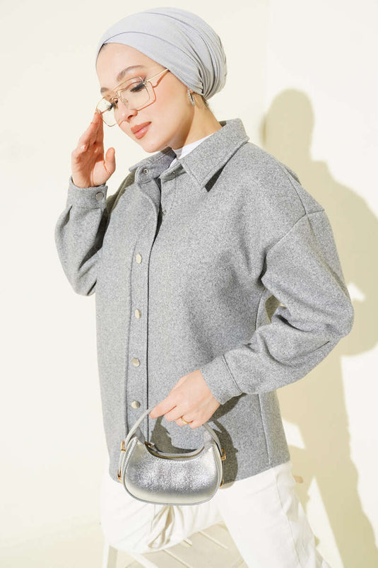 سترة معدنية بأزرار ضغط رمادية دخانية