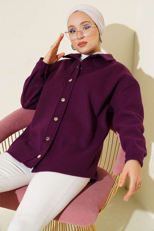 Veste à boutons-pression en métal violette