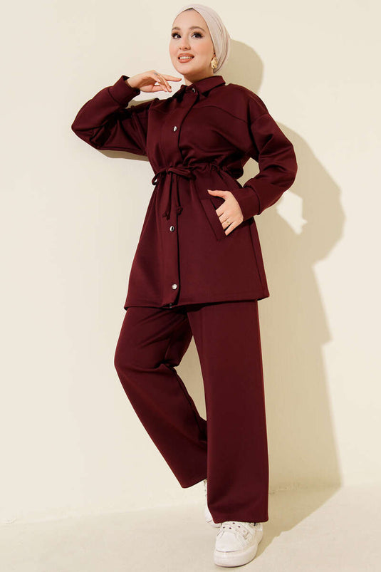 طقم غوص من قطعتين بأزرار معدنية وحزام خصر، لون عنابي