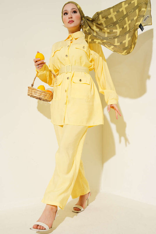 Metal Düğmeli Kemerli İkili Takım Sarı