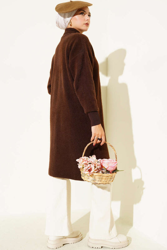 Metal Düğmeli Sakallı Hırka Kahve