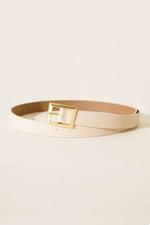 Ceinture Beige à Boucle Carrée en Métal