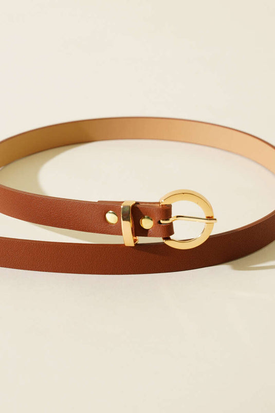 Cintura sottile con fibbia rotonda in metallo color cuoio