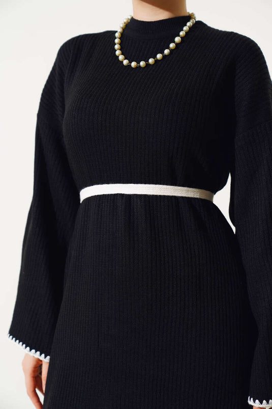 Black Knit Dress with Mussel Stitching