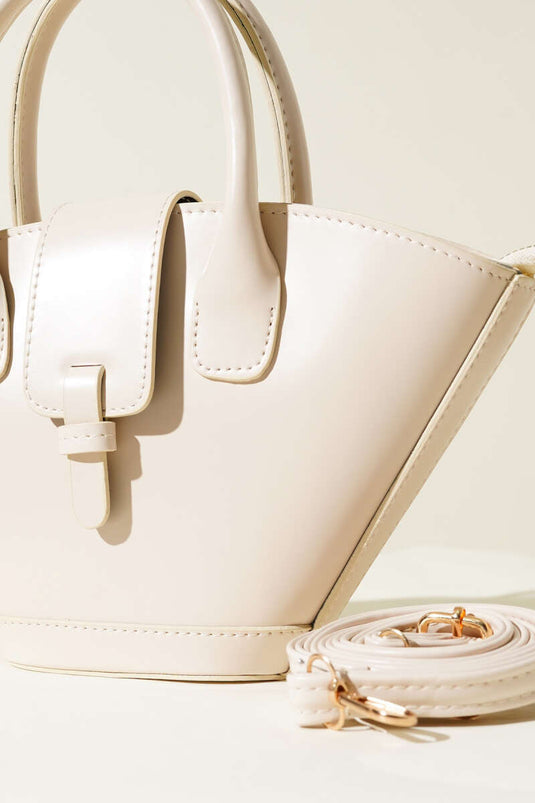 Magnetic Triangle Handbag, Cream