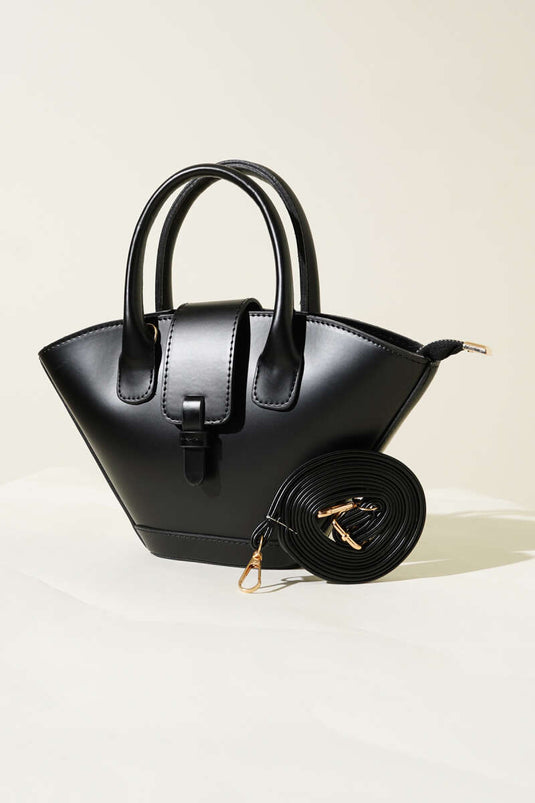 Magnetic Triangle Handbag, Black