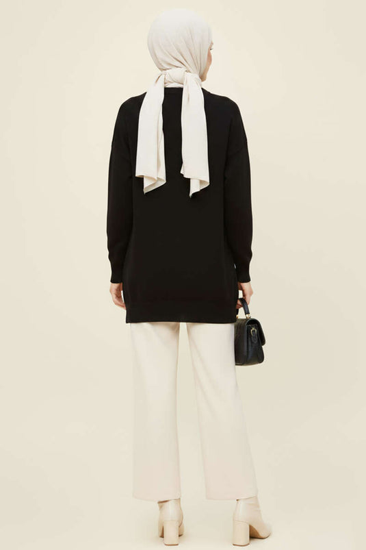 تونيك تريكو صغير مزين بعقدة باللون الأسود