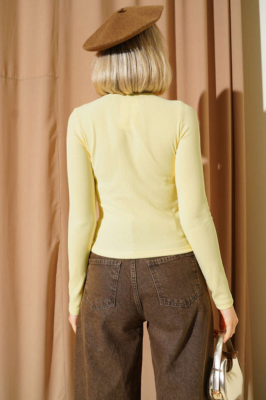 Mini camicetta con pietre sparse, gialla