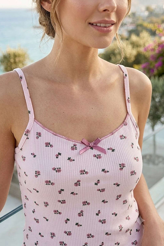 Minik Çiçekli Askılı Şortlu Pijama Takım Pembe