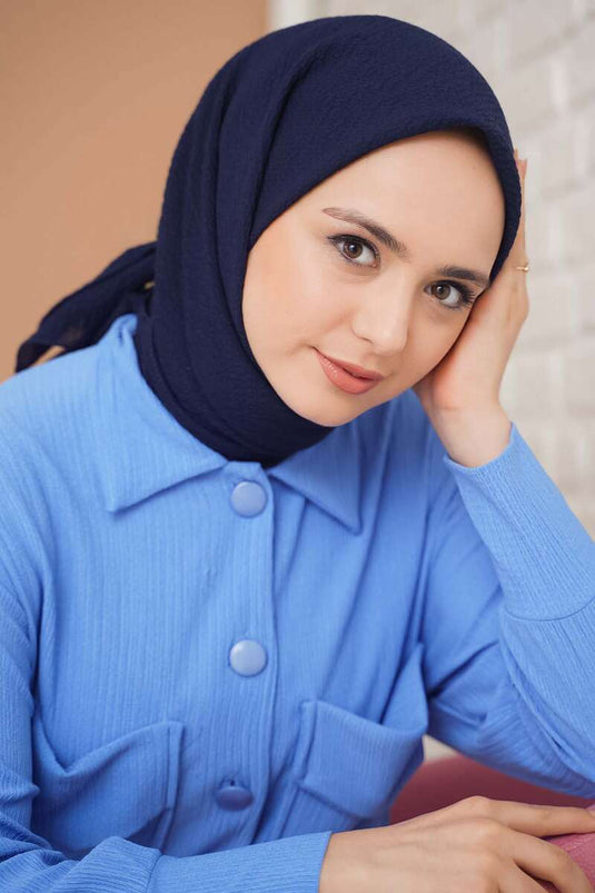 Mio Caz Navy Blue Scarf