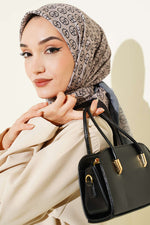 MK Desen Foulard Doux Noir Vison