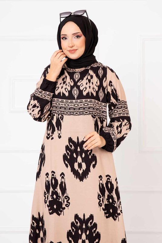 Vestido hijab de viscosa con estampado de motivos en color visón