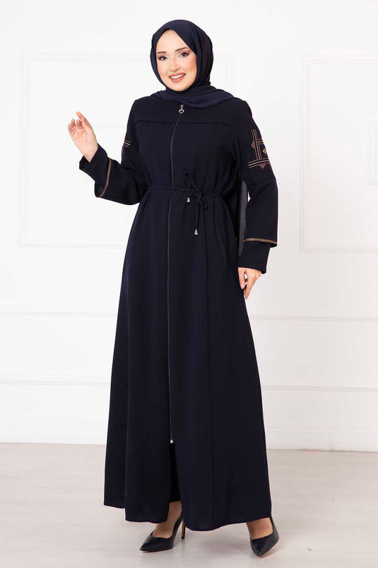 Bestickte detaillierte Abaya mit Wabenmuster in Marineblau