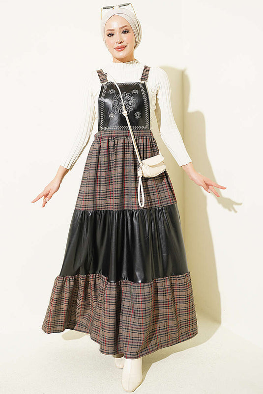 Gile Con Ricami In Pelle Beige