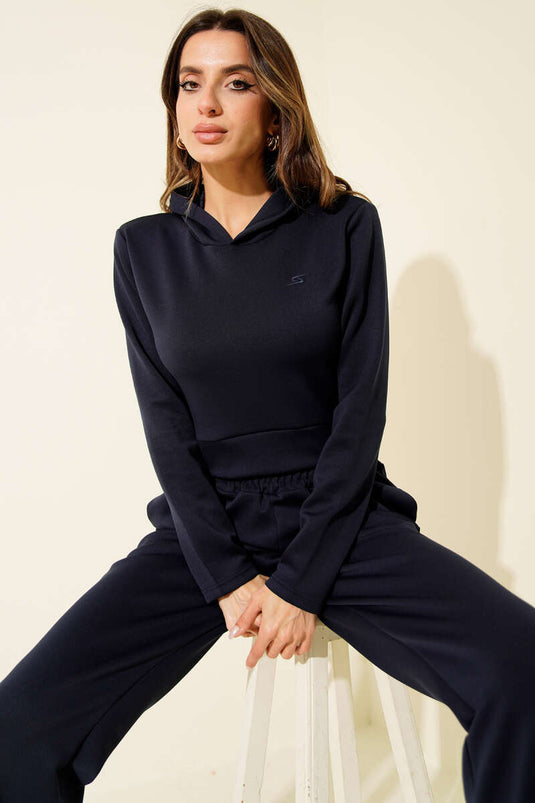 Conjunto de dos piezas con capucha bordada en azul marino