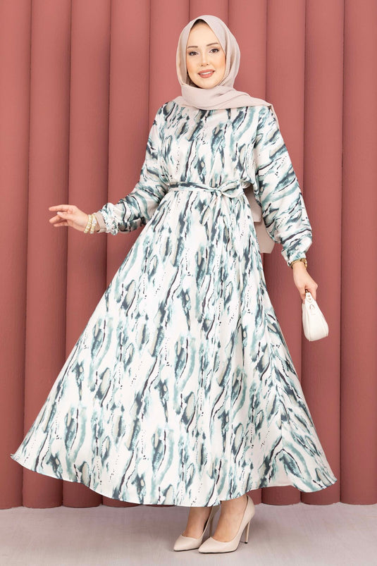 Robe Neva blanche plissée avec ceinture émeraude