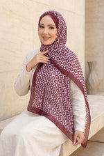 Série Nora Châle À Motifs Bordeaux