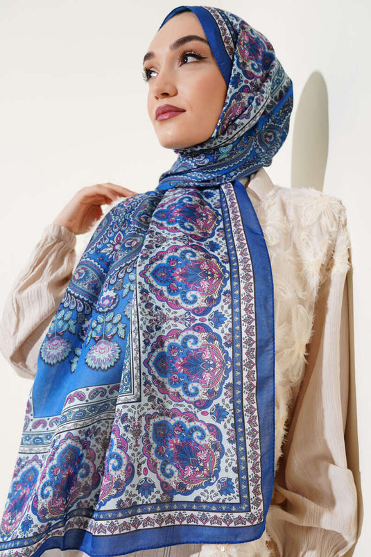 Châle doux à motif nostalgique Saks