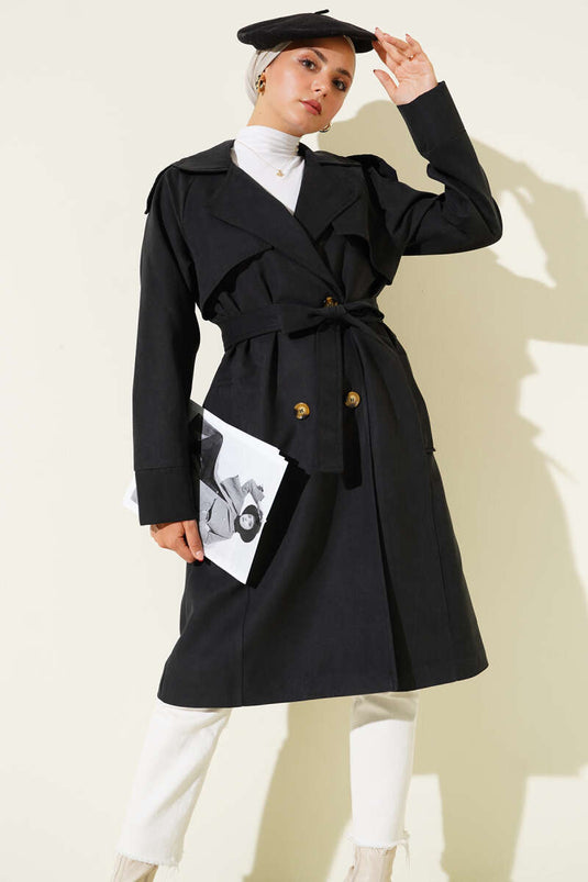 معطف ترنش أسود اللون مع أزرار وكتف مكشكش