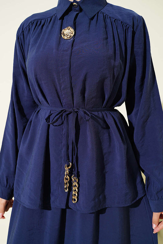 Ensemble deux pièces en modal avec jupe plissée aux épaules, bleu marine