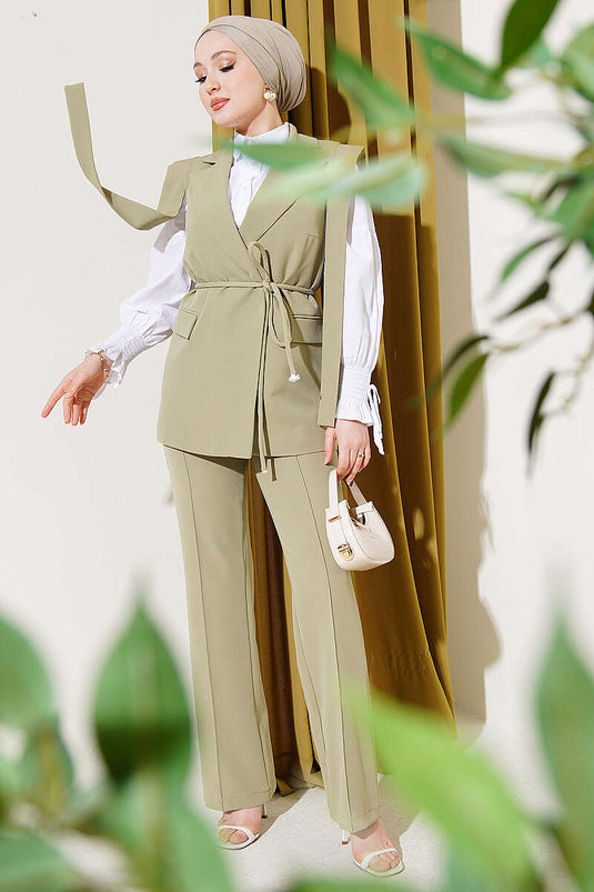 Ensemble deux pièces avec gilet à ceinture épaule, vert avocat