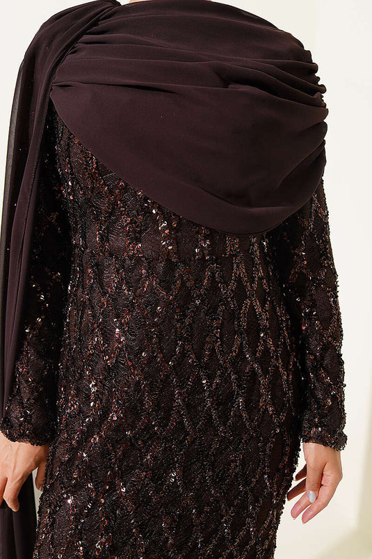 Abendkleid Mit Schultercape Und Pailletten In Kaffee