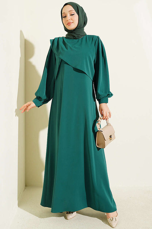 Grünes Kleid Mit Schulter-Rüschen
