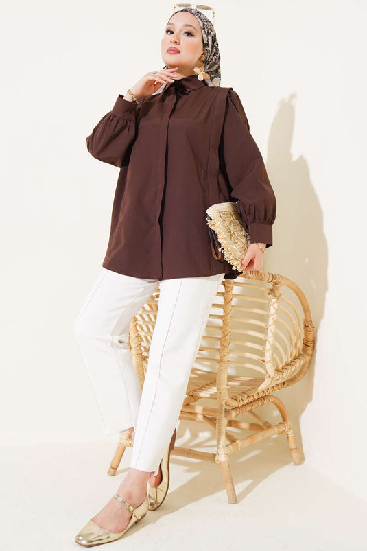 Chemise plissée aux épaules marron