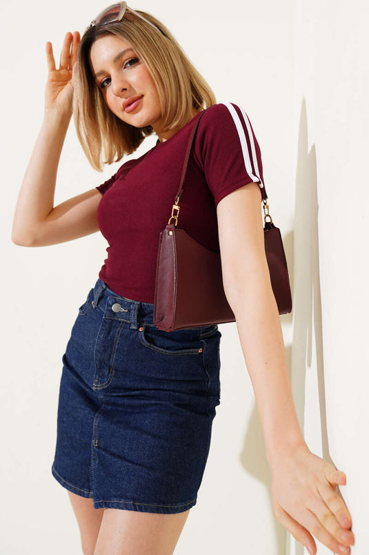 Rayé à épaules courtes rouge bordeaux