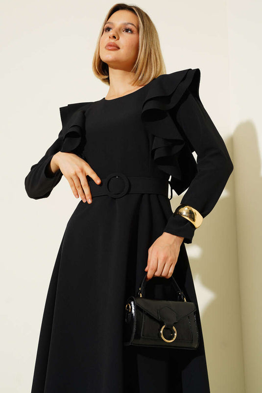 Omuz Volanlı Kemerli Elbise Siyah