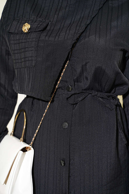 Chemise Noire À Boutons Et Poches
