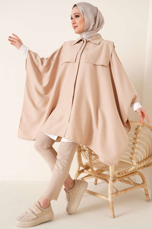 Poncho con Charreteras en Hombro Beige