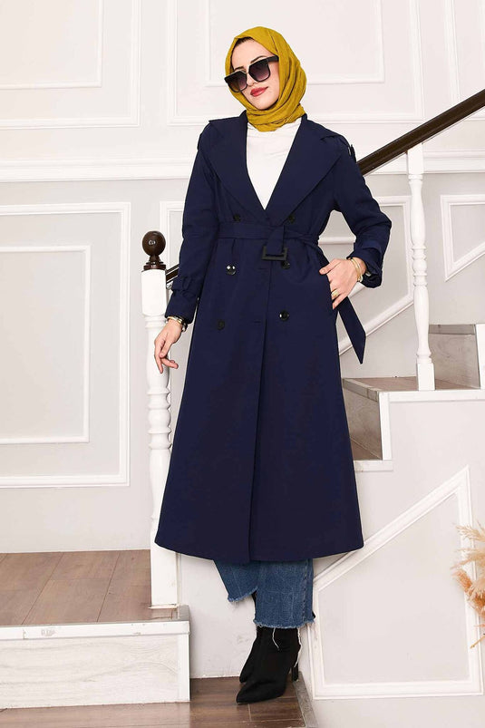 Trench-coat imperméable avec ceinture sur les manches, bleu marine