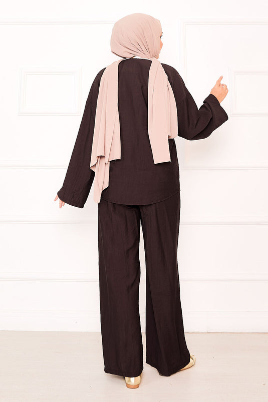 Önden Bağcık Detaylı Pantolonlu İkili Takım Kahve