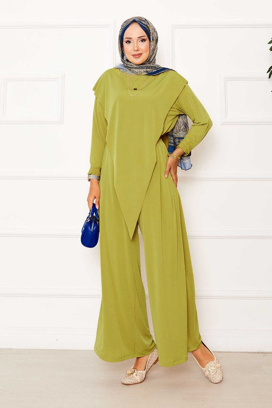 Ensemble deux pièces Sandy avec détails asymétriques sur le devant, vert pétrole