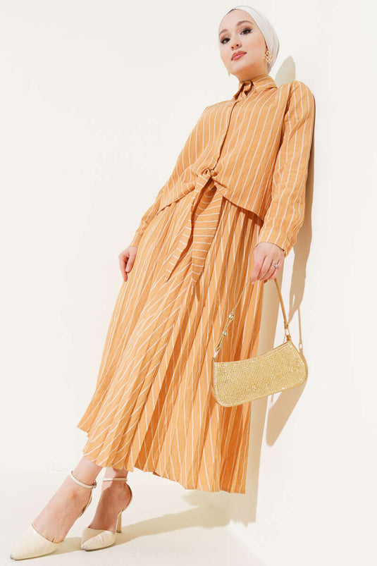 Front Tied Striped Skirt Set Camel