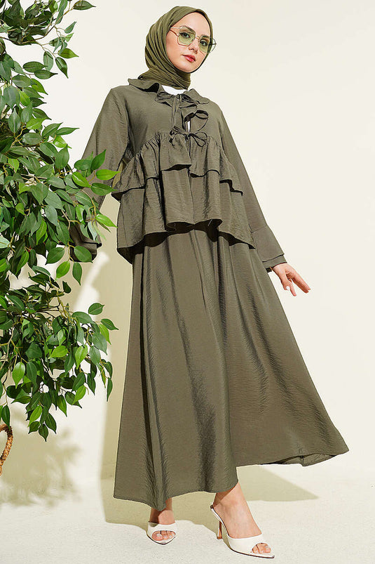 Set mit vorn zu bindendem, mehrlagigem, volanter Rock in Khaki
