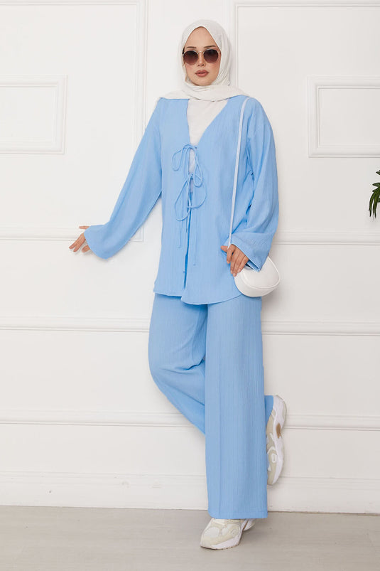 Ensemble kimono noué sur le devant bleu