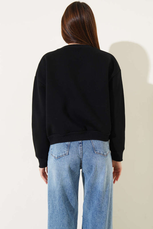 Sweat-shirt court noir à trois fils perlés sur le devant