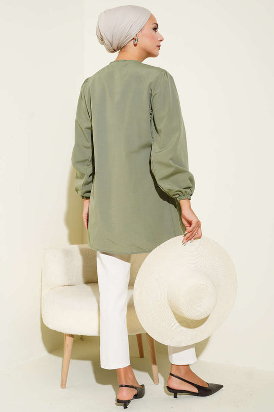 قميص كاكي مطوي برباط أمامي