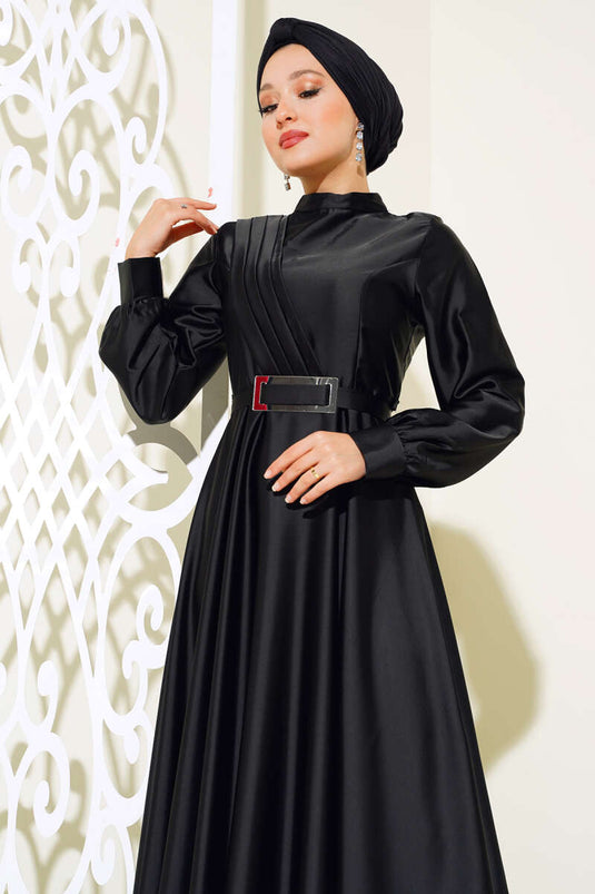 Robe En Satin Plissée Croisée Sur Le Devant Noir