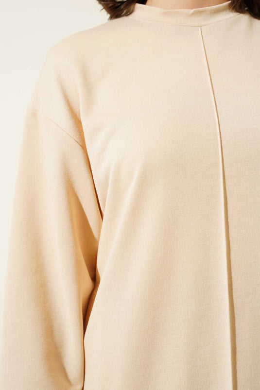 Ensemble basique deux pièces avec fente sur le devant beige