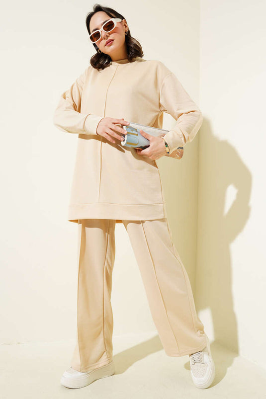 Ensemble basique deux pièces avec fente sur le devant beige