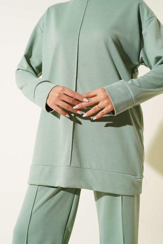 Costume deux pièces basique avec ceinture sur le devant, vert amande