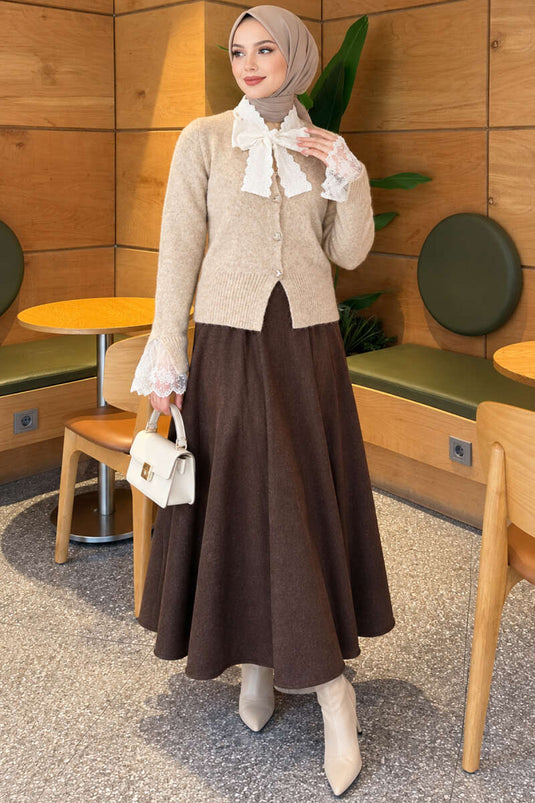 Gilet En Maille Beige À Boutons Devant Et Détails En Dentelle