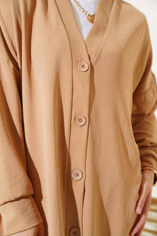 Cardigan long boutonné sur le devant Ayrobin Biscuit