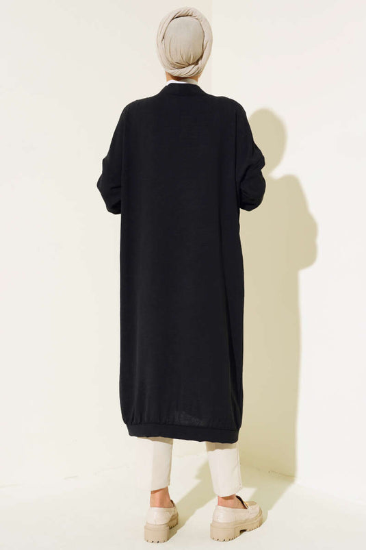 Lange Ayrobin-Strickjacke Mit Knopfleiste Vorne In Schwarz
