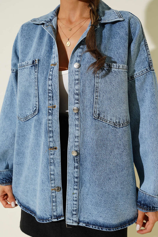 Veste en jean boutonnée avec poches, bleu denim.